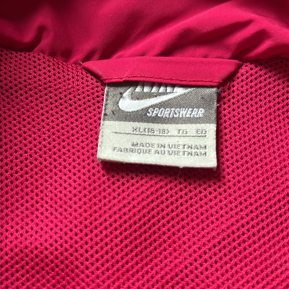 Nike Jacket - Picture 2 of 5